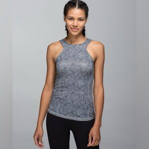 Black and White Patterned Women's Top